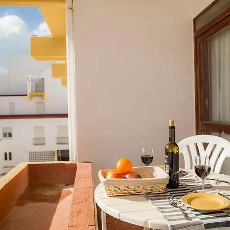 A06 - Seaview 1 Bed * Luz